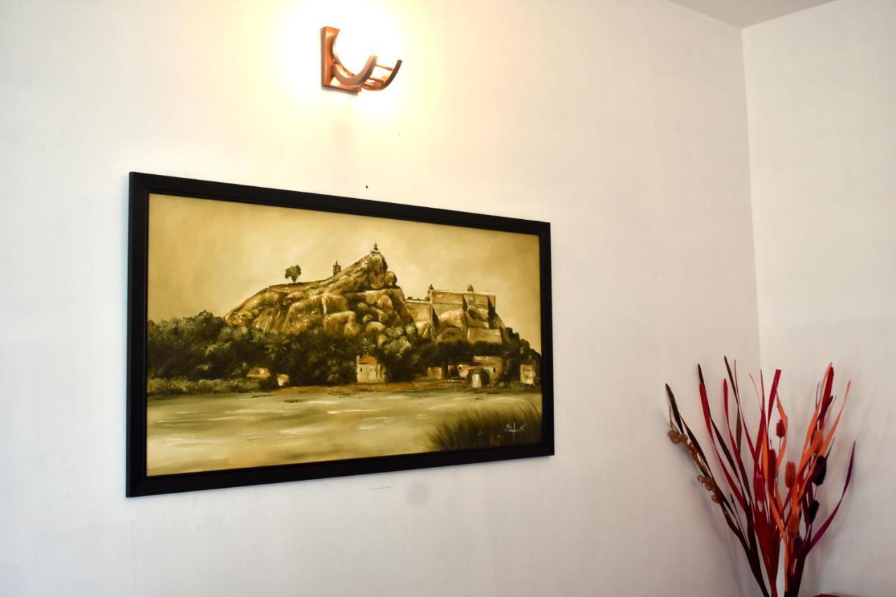Star Residency Hotel Tiruchirappalli Ngoại thất bức ảnh
